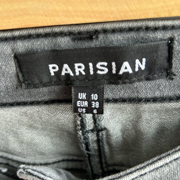 Parisian jeans, size 6, very gently worn. - Picture 2 of 4